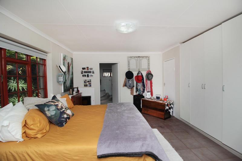 3 Bedroom Property for Sale in Fraaiuitsig Western Cape